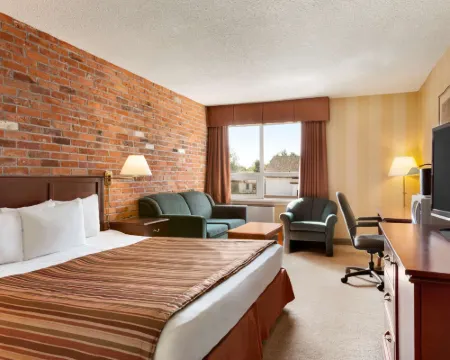 湖濱Travelodge by Wyndham（Travelodge North Bay Lakeshore） 北灣酒店