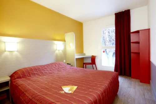 Premiere Classe Pau Est - Bizanos Hotels in Morlaas