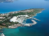 Altin Yunus Hotel & Spa - Çeşme Hotels near Waterfont Cesme