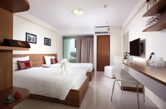 斯里納卡林KC廣場飯店