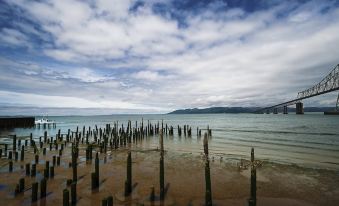Cannery Pier Hotel & Spa