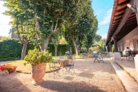 Hôtel le Donjon - Cœur de La Cité Médiévale Hotels near CARCASSONNE RAILWAY STATION