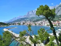 Apartments Jela Hotels in Tucepi