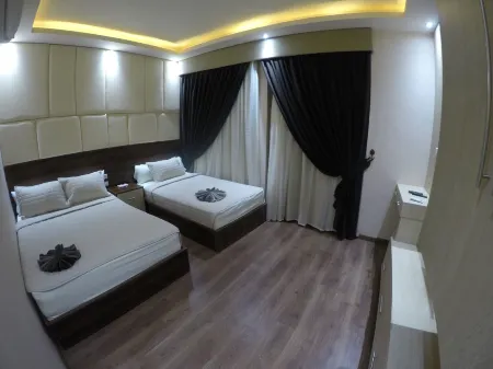 Grand City Hotel