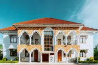 Sunny Palms Beach Bungalows Hotels in Kati