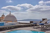 Villa Dakoronia•Stunning caldera view Private Pool Hotels in Fira