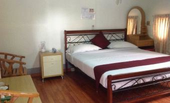 Tiger Hotel