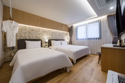 Yangsan Bukbudong Brown Dot Hotels near Naewonsa