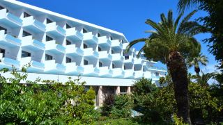blue-horizon-hotel