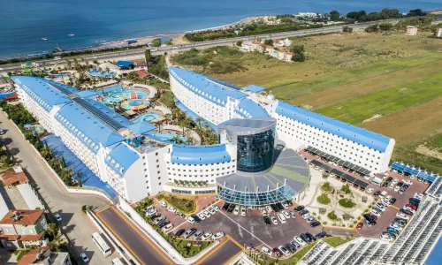Crystal Admiral Resort Suites & Spa - Ultimate All Inclusive