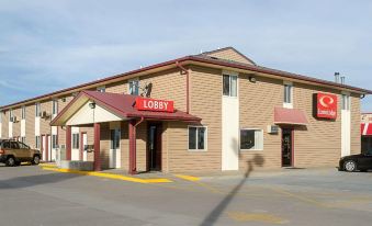Econo Lodge Hays I-70
