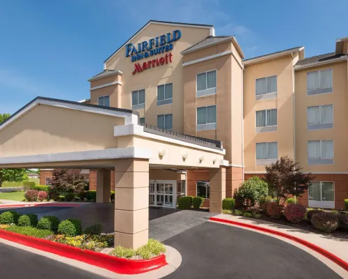 Fairfield Inn & Suites Springdale Hotels in Springdale