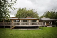 Donnington Grove Hotels in 