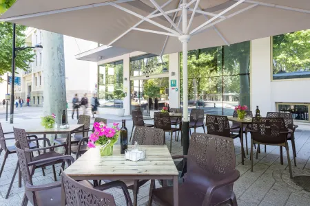 Sercotel Los Llanos Отели в г. Альбакете