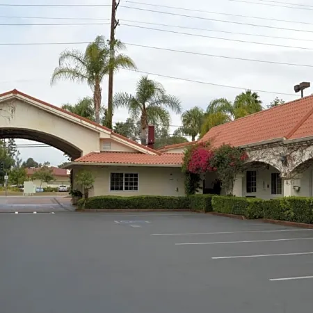 Dynasty Suites Redlands