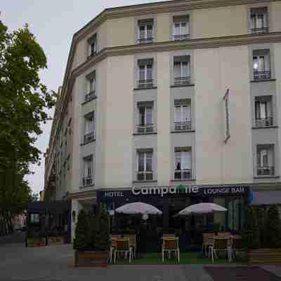 CAMPANILE PARIS CLICHY CENTRE Hotel Exterior