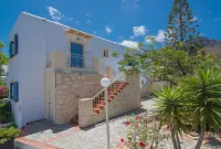 Lofos Apartments