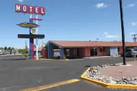 Century 21 Motel - parking