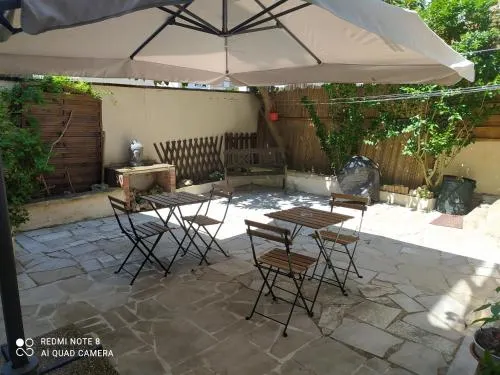 庫埃特和塔爾提納住宿加早餐旅館