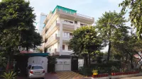 KalpTaru Residency by Grb Hotel di Greater Noida