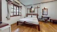 Talkoo Beach Resort Khanom Hotels near Khanom Beach