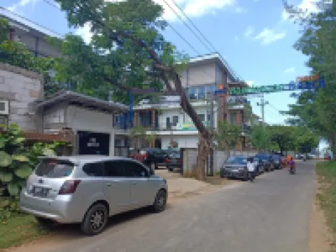 Bandengan Beach Hotel