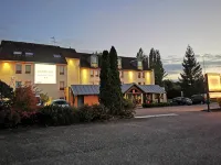 Beddy-Bye Hôtel Hotels near Les Jardins de la Terre