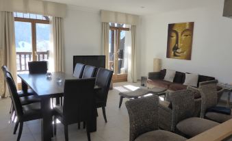 Luxury Apartment, Panoramic Mountain Views,  Spa Facilities - 4 Bedroom