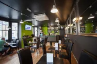 อีโทส โรงแรม – ออกซ์ฟอร์ด ซิตี้ - ที่มีที่จอดรถ