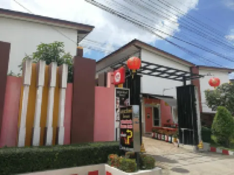 The Ring Khokmao Hotels near Hatyai Van Tour