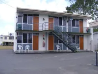 Motel Lodge