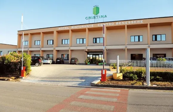 克里斯蒂娜酒店