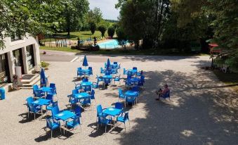 Camping de la Croix d'Arles