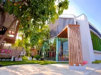 Eco Moment Beach Resort Hadchaosamran فنادق في Ban Laem
