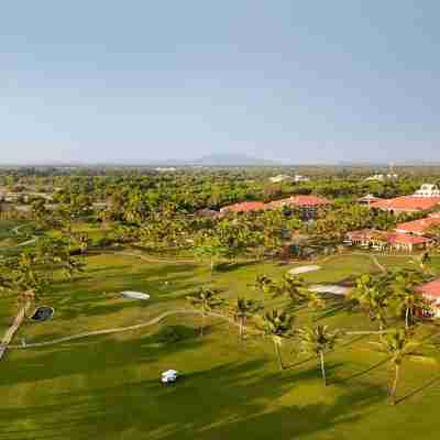 Caravela Beach Resort Hotel Exterior