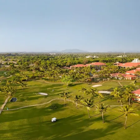 Caravela Beach Resort