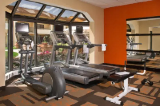 Courtyard Raleigh Midtown