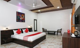 OYO 24123 Maha Nandini Resort