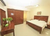Gulf Hotel Apartment