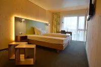 Ökohotel aus Holz Alea Eco Hotels in der Nähe von Benediktinerabtei Scheyern