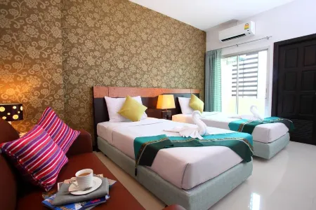 G2 Hotel Group
