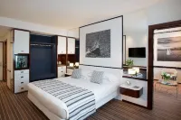 Starhotels President