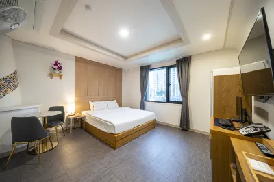 Changwon Masan Amor Hotel