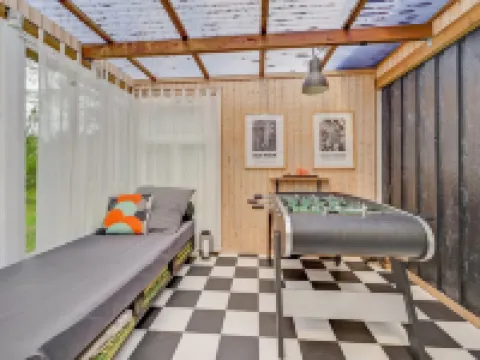 "Hamund" - 700m from the Sea Hotels in Bjerregard