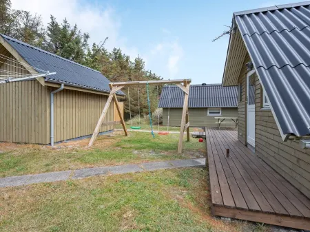 "Hinz" -  from the Sea