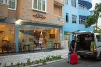 努穆胡魯馬累 Acqua Sports Beach附近的飯店