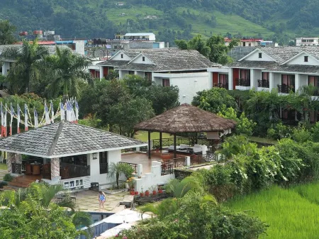 Shangri-La Village Resort