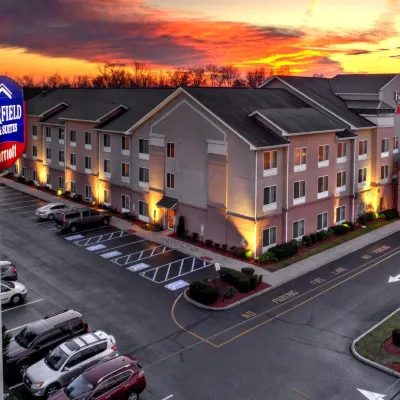 Fairfield Inn & Suites Edison-South Plainfield Hotels near BAPS Shri Swaminarayan Mandir, Edison