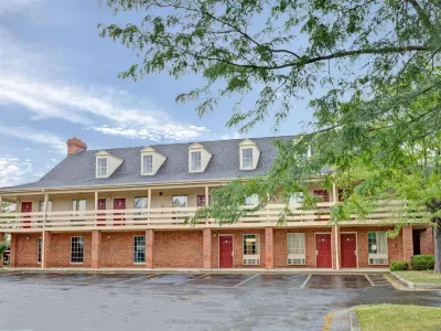 Motel 6 Dayton, Oh Hotels near Centerville Elks Football Stadium