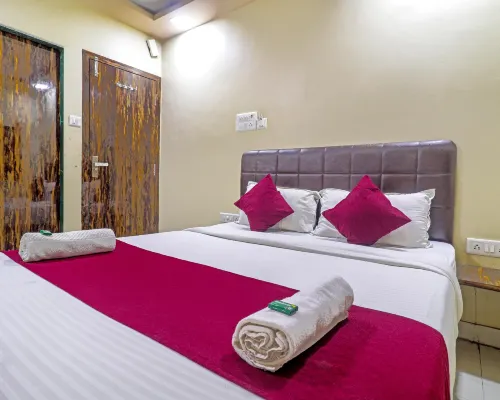 Al Alif Service Apartmets ベンディ・バザール周辺のホテル